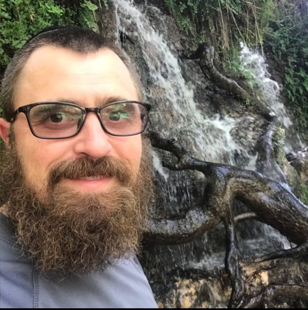 יונתן קאראס | כוכב יעקב